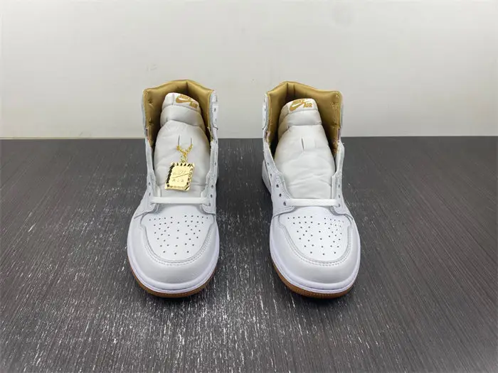 Jordan 1 Retro High OG Metallic Gold 