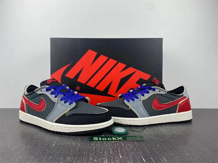 NIKE Air Jordan 1 Low 