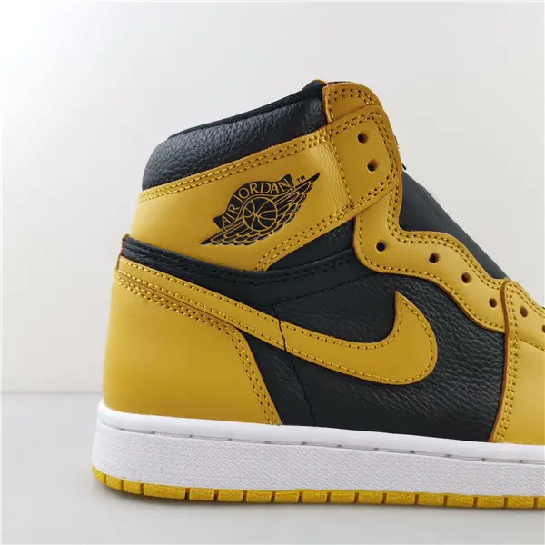 AIR JORDAN 1 RETRO HIGH OG POLLEN 