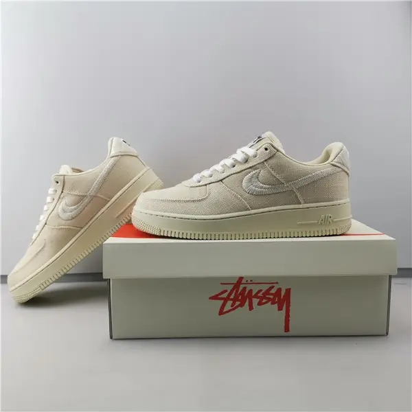 Stussy x Nike Air Force 1 Low 