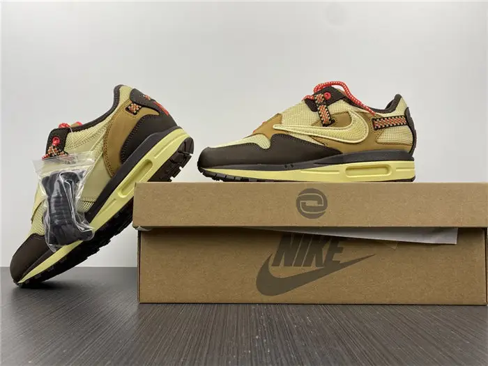 Travis Scott x MAX1 