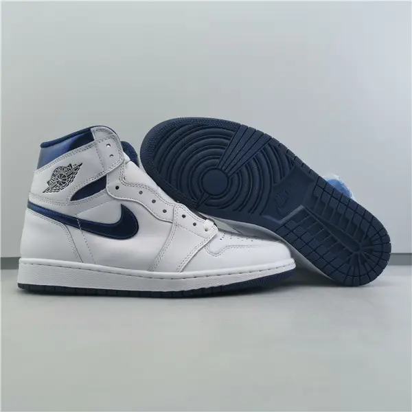 AIR JORDAN 1 RETRO HIGH OG 