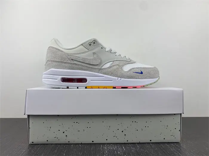 （NIKE）AIR MAX 1 PRM 