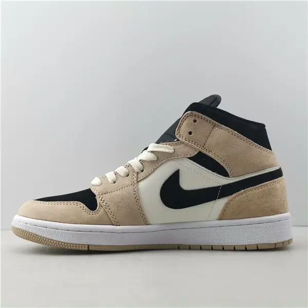 Jordan 1 Mid Barely Orange (W) 
