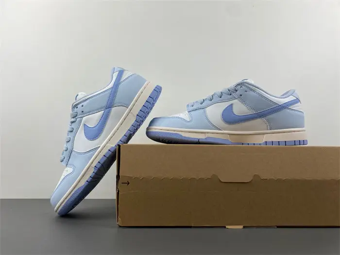 WMNS DUNK LOW NEXT NATURE 'BLUE TINT' 