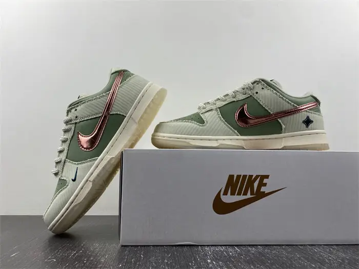 Nike Dunk Low Retro PRM Kyler Murray Be 1 of One 