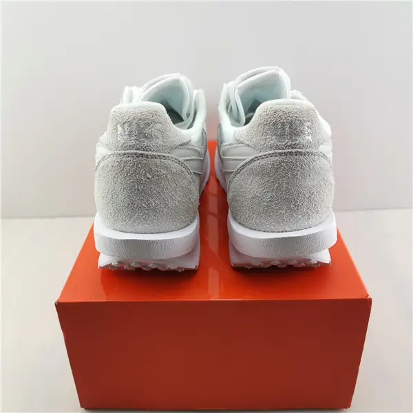 NIKE SACAI NIKE LDWAFFLE WHITE NYLON WHITE 