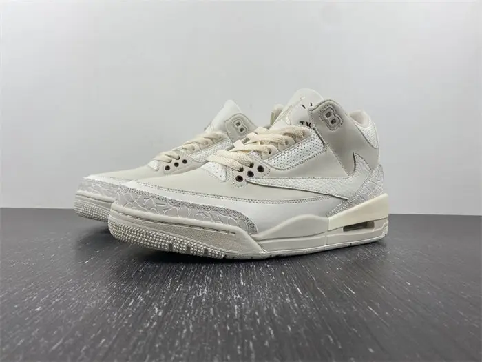 Travis Scott x Air Jordan 3 