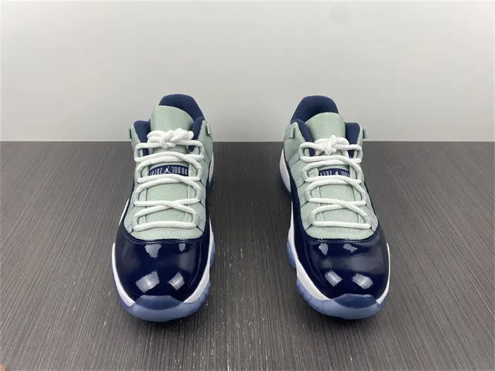 Jordan 11 Retro Low Georgetown 