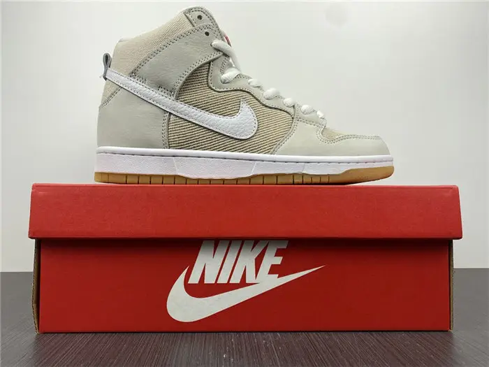 SB Dunk Hi Nike SB Dunk High 