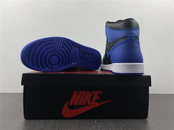 Jordan 1 Retro Royal 