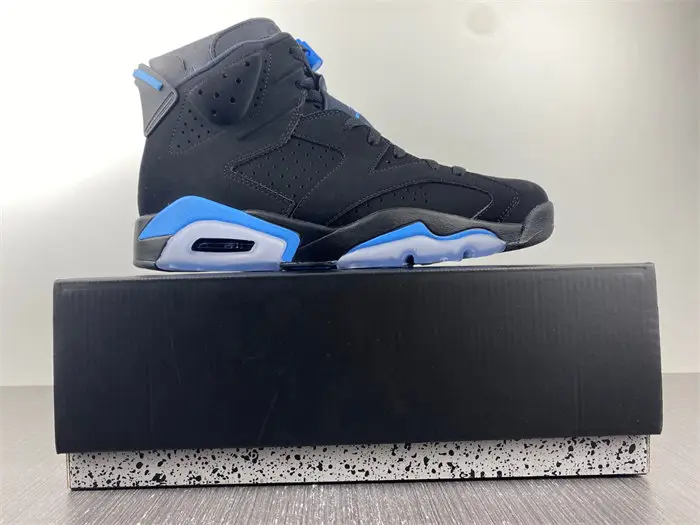 Jordan 6 Retro UNC 
