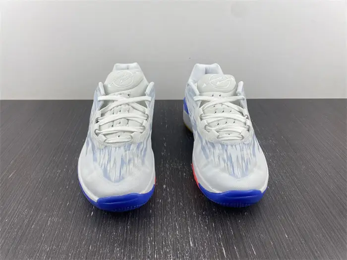 Nike Air Zoom G.T. 