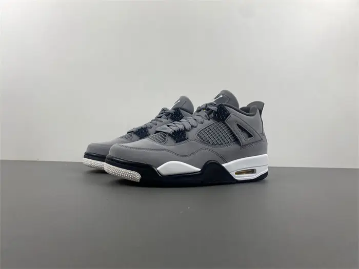 Air Jordan 4
