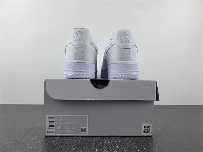 Nike Air Force 1 Low '07 White 