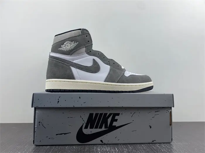 Jordan 1 Retro High OG Washed Black 