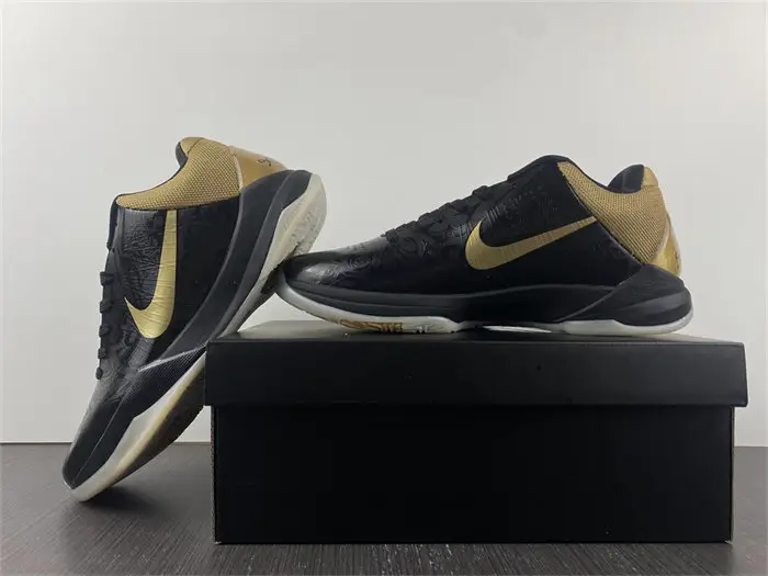 Nike Kobe 5 Big Stage Away 
