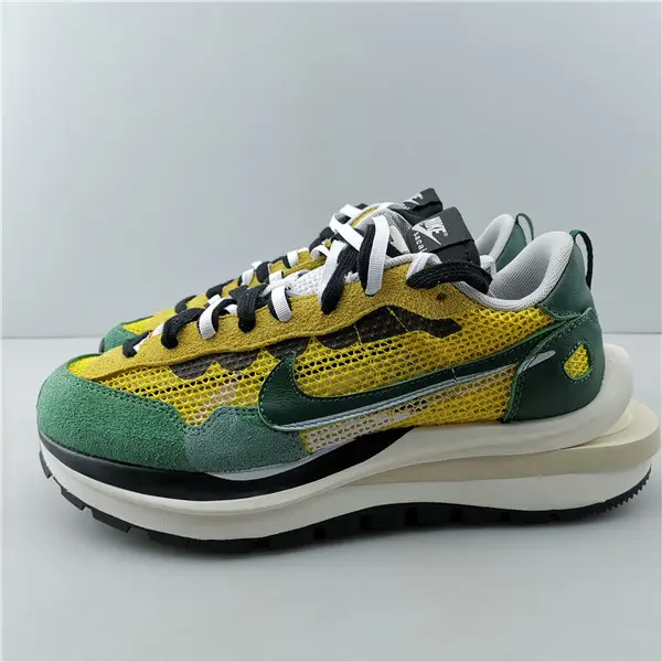 Sacai x Nike VaporWaffle  Tour Yellow 