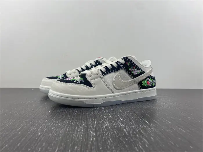Nike SB Dunk Low Decon 'N7 White Black' 
