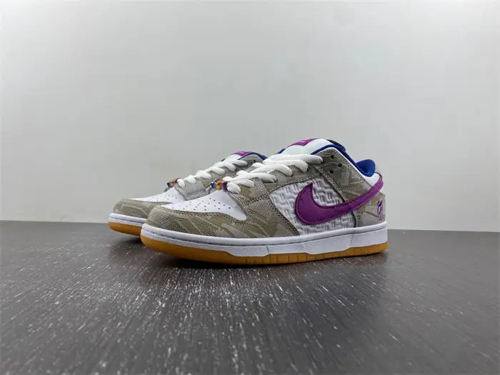 Rayssa Leal x Nike Dunk SB Low hua 