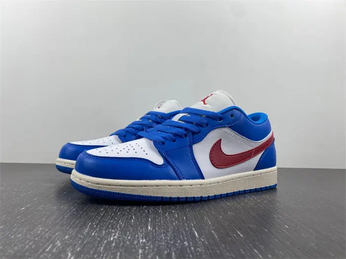 Air Jordan 1 Low 