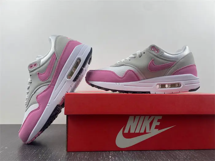 Nike Air Max 1 Fuchsia Dream 