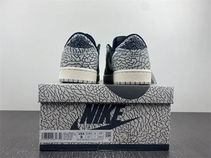 Air Jordan 1 Low 