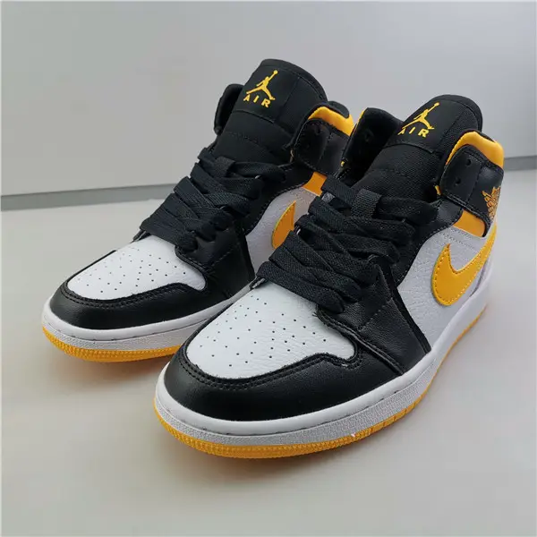 AIR JORDAN 1 MID LASER ORANGE BLACK 