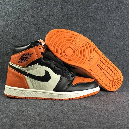 AIR JORDAN 1 RETRO HIGH 