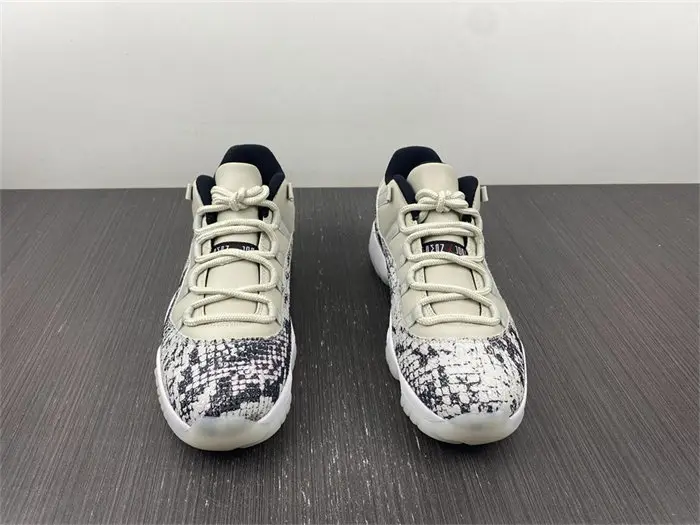 Jordan 11 Retro Low Snake Light Bone 