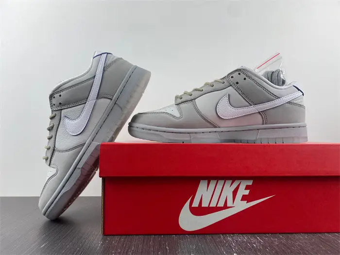 Nike Dunk Low Wolf Grey Pure Platinum 