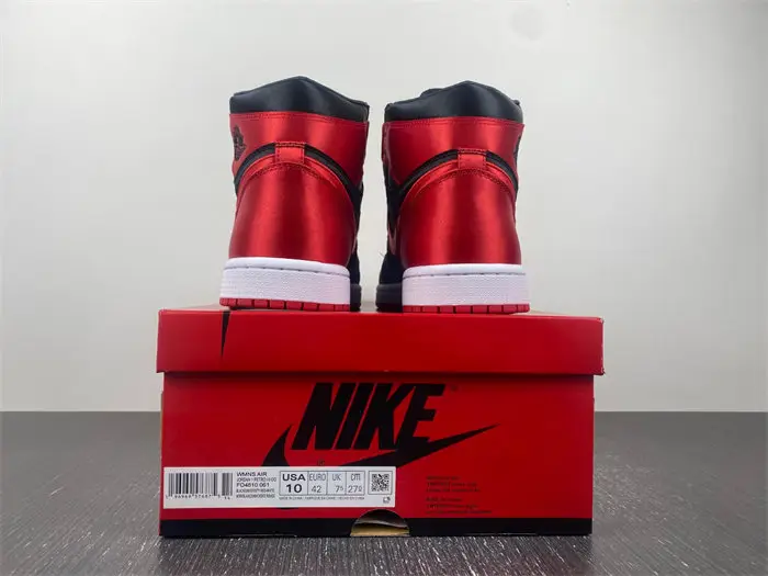 Air Jordan 1 High OG WMNS 