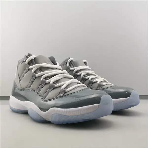 Jordan 11 Retro Cool Grey (2010) 