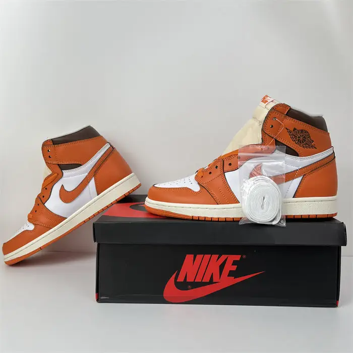 Jordan 1 Retro High OG Starfish 