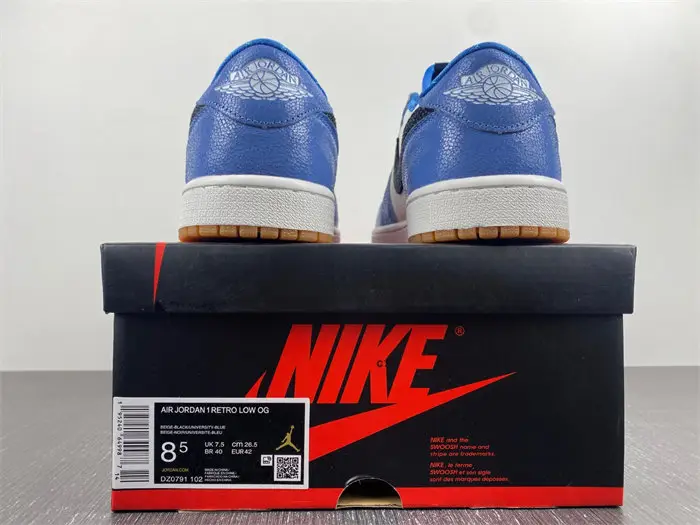 Air Jordan 1 Low 