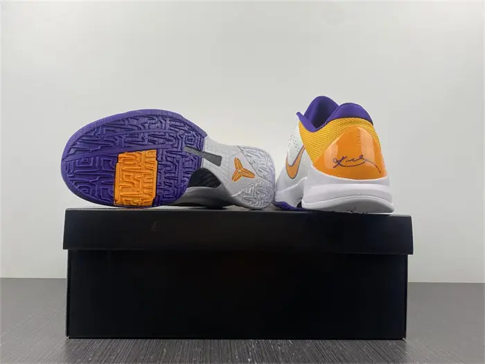 Nike Zoom Kobe V Ink 