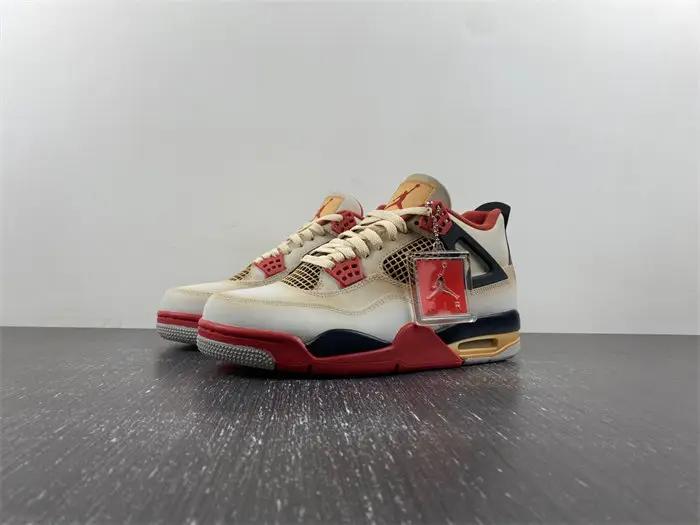 Air Jordan 4 