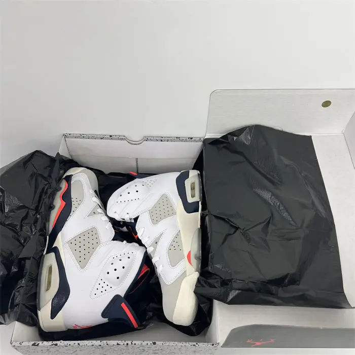 Jordan 6 Retro Tinker 384664 