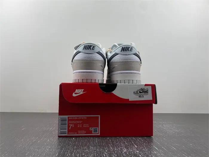 Nike Dunk Low 