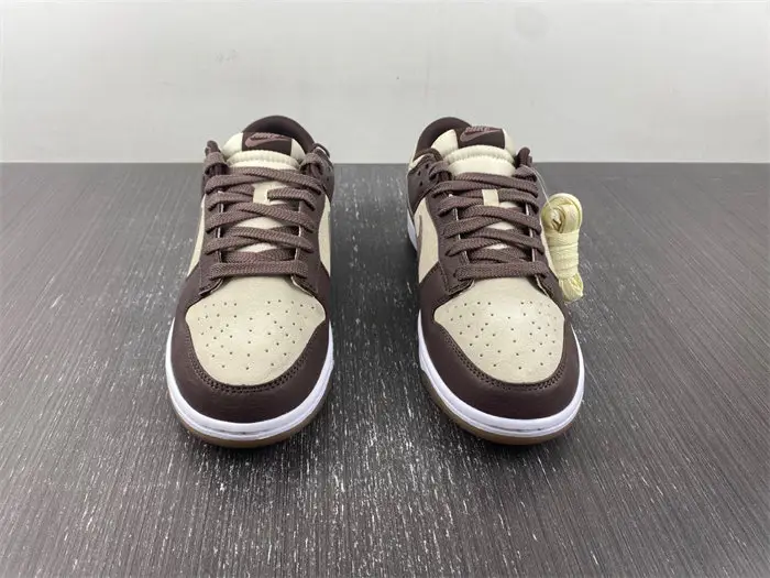 Nike Dunk Low Plum Eclipse 