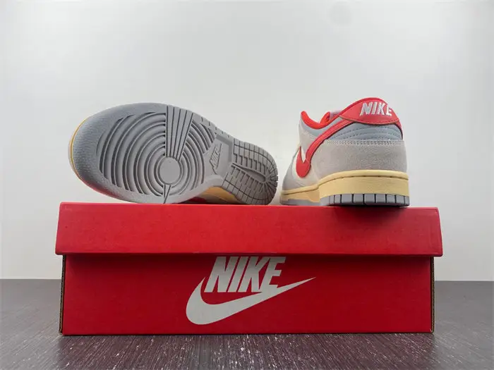 Nike Dunk Low 85 