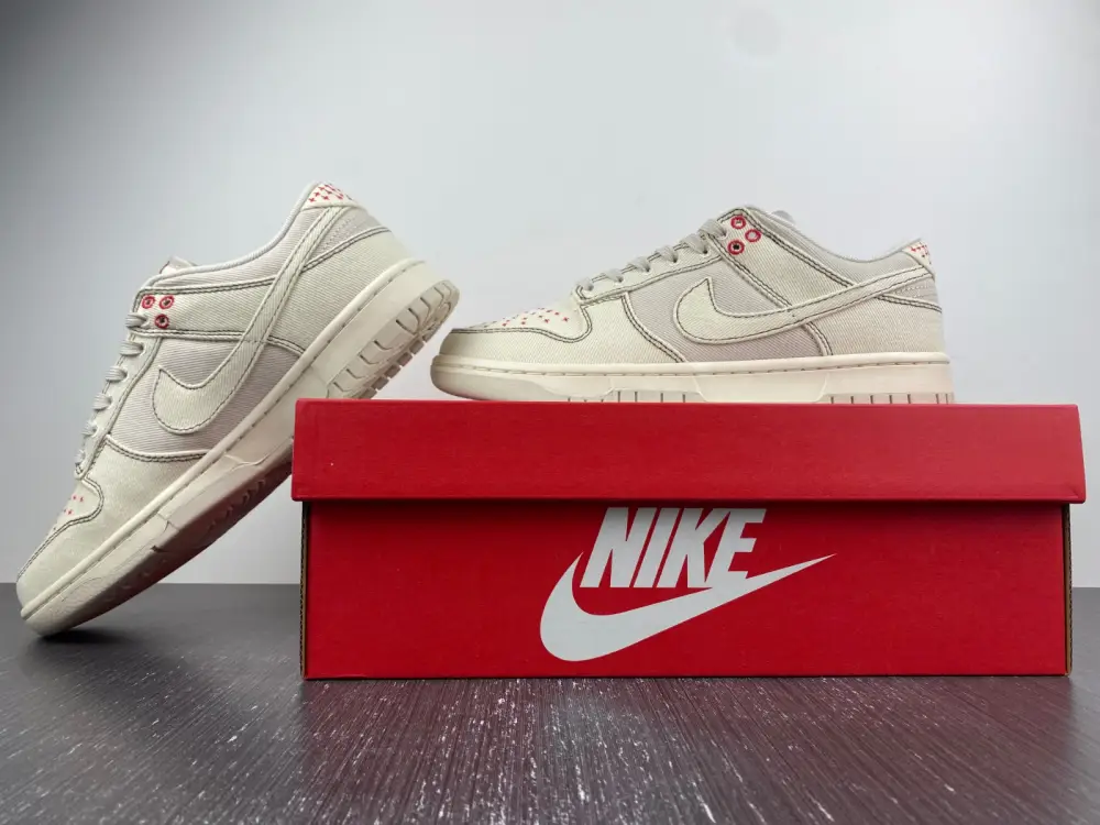 New Nike Dunk Low 