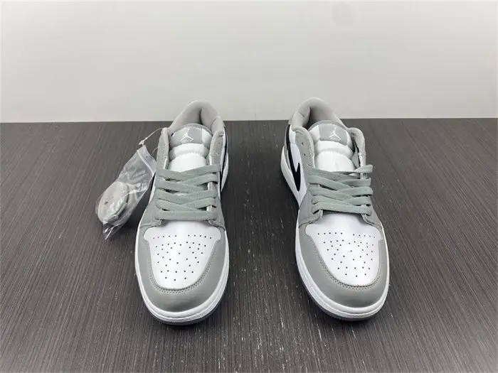 Jordan 1 Retro Low Golf Wolf Grey 