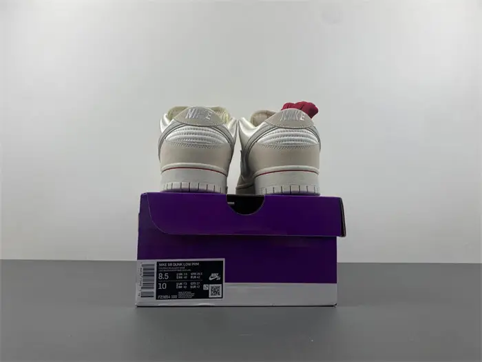 Nike SB Dunk Low Premium 