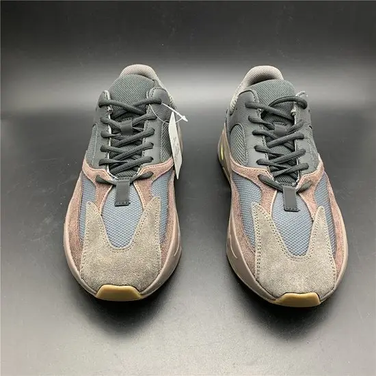 GOAT Yeezy 700 Wave Runner 