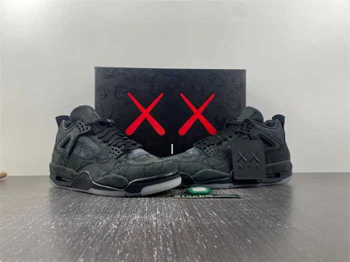 Jordan 4 Retro Kaws Black  CAE2362