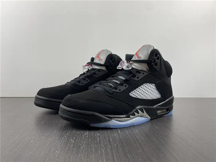 Jordan 5 Retro Low Golf Black Metallic 