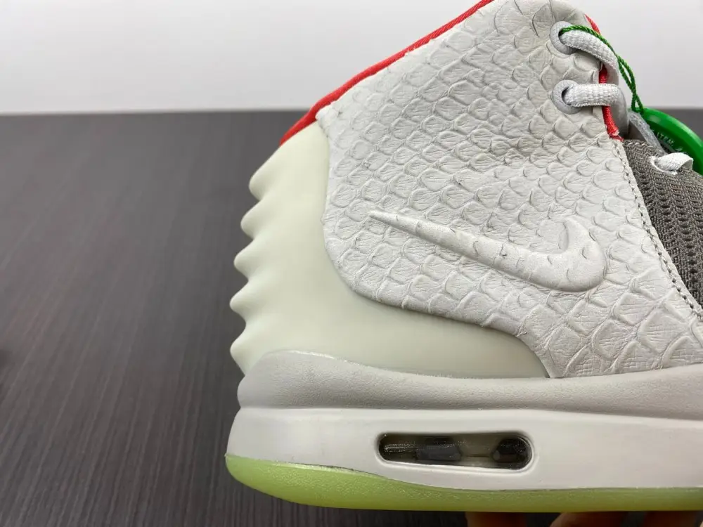 Nike Air Yeezy 2 Pure Platinum 