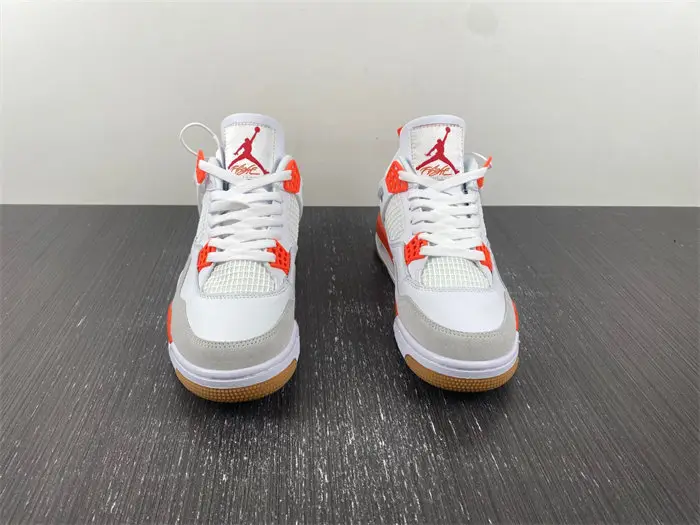 Nike SB x Air Jordan 4 
