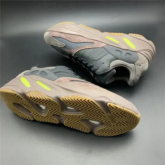 GOAT Yeezy 700 Wave Runner 